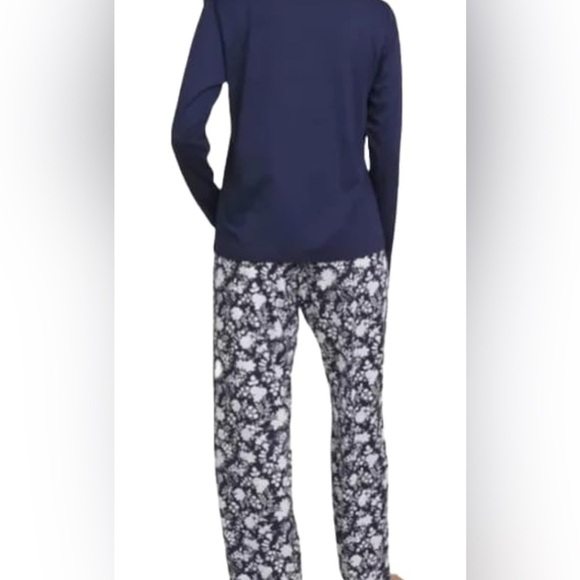 Lands End 2 pc Knit Pajama Set - Picture 2 of 8